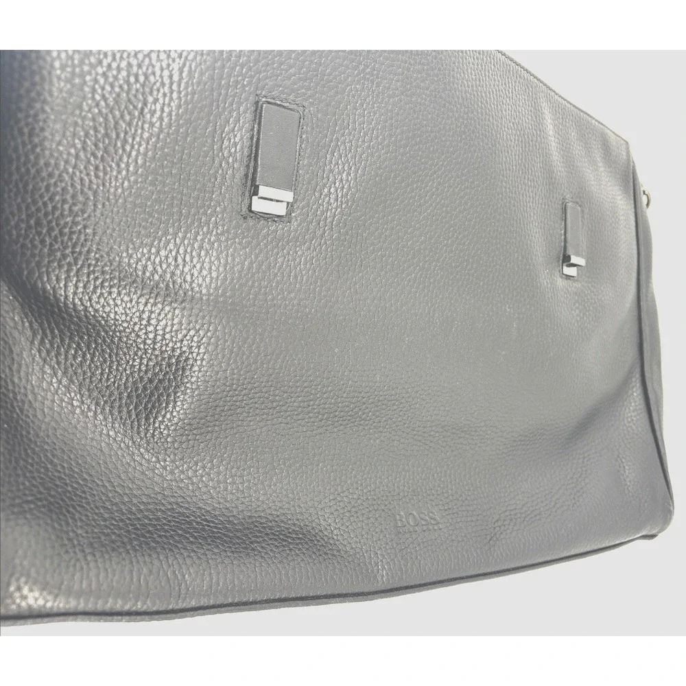 HUGO BOSS Pebbled Leather Laptop Messenger Bag Black Magnetic Gunmetal Hardware